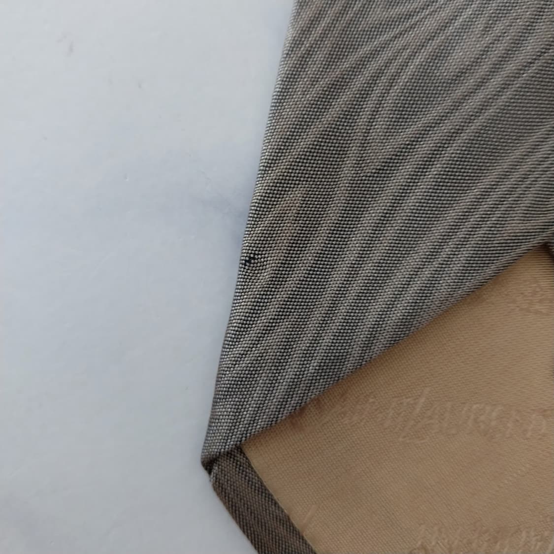 입생로랑 실크 베이지 넥타이 8.4cm A~B등급 K2499
 상품이미지9