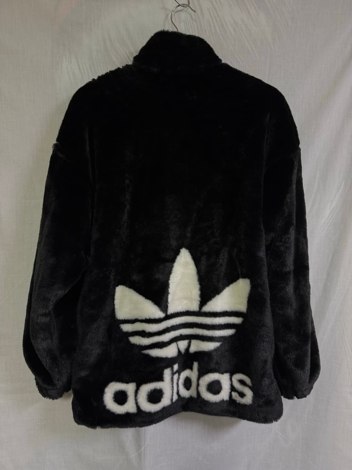 아디다스 페이크 퍼 집업 자켓 (adidas) 상품이미지3