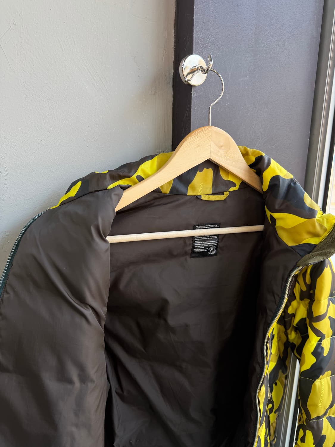 S/ 마크앤로나 스컬패턴 2WAY 다운 패딩 상품이미지5