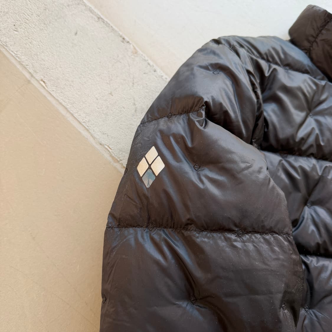 몽벨 로렌스 다운 자켓 상품이미지4