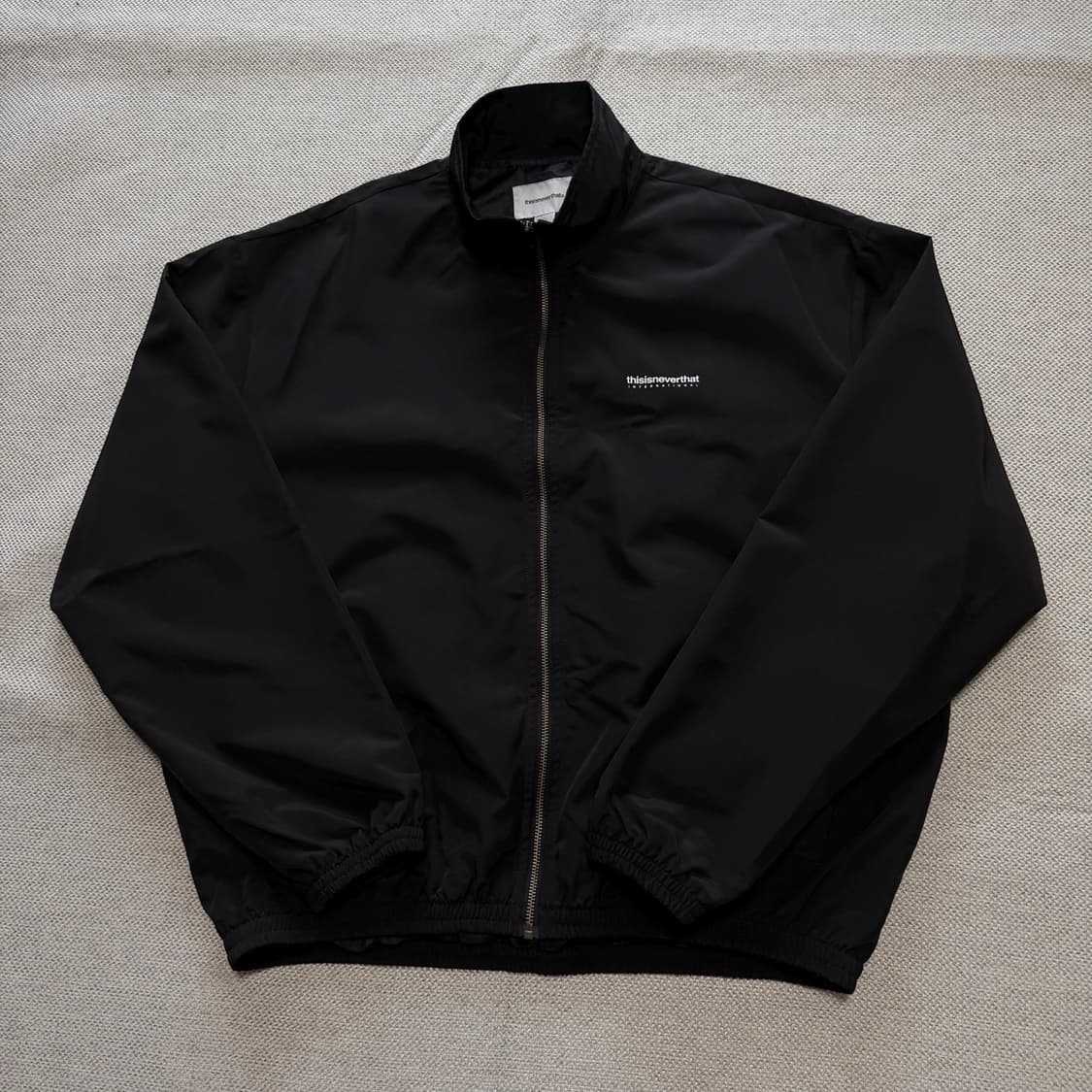 디스이즈네버댓 INTL 팀 나일론 자켓 상품이미지1