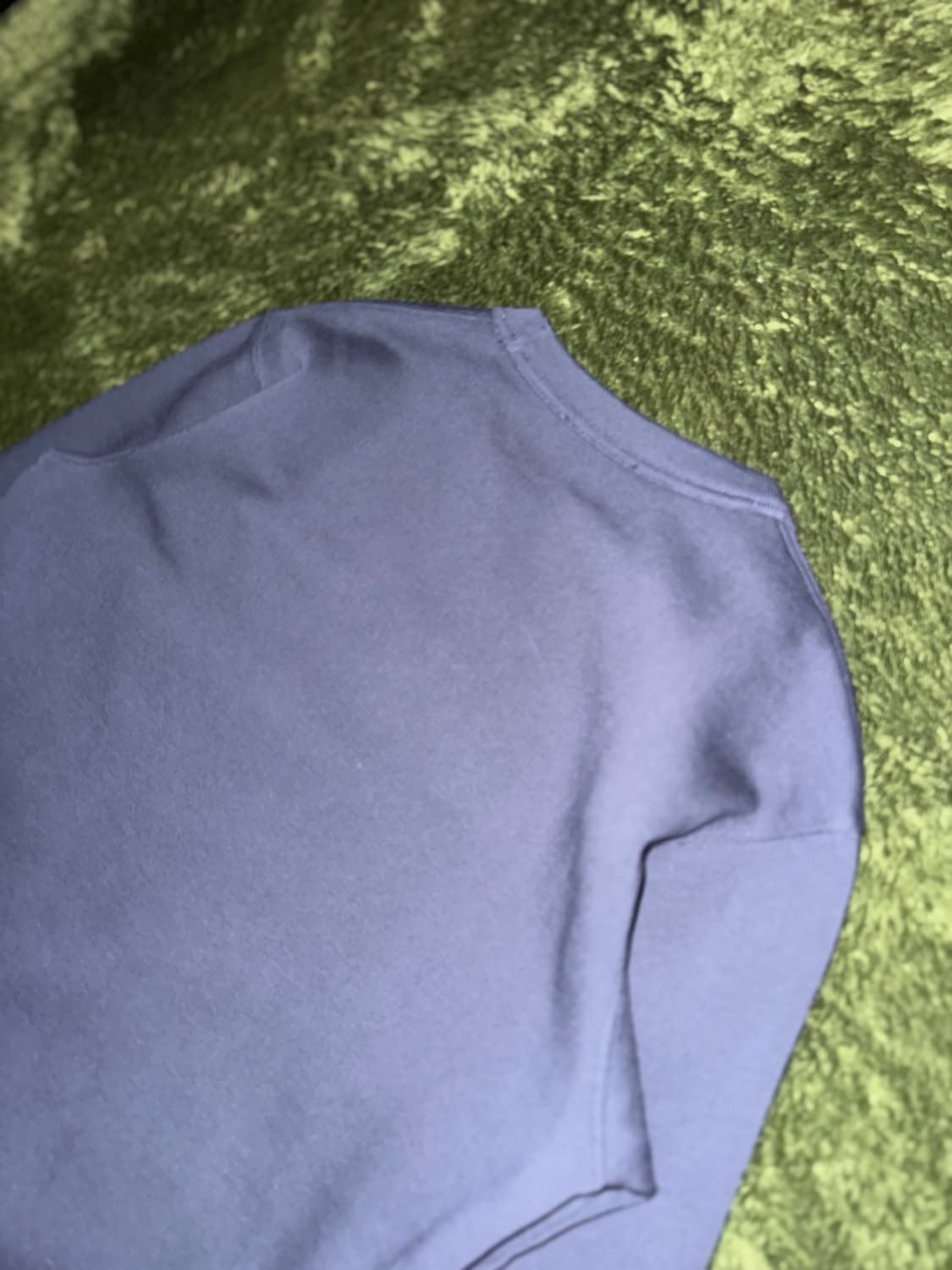 아크네 스튜디오 애니멀 페이스 소프트 터치 스웻셔츠 네이비 상품이미지9