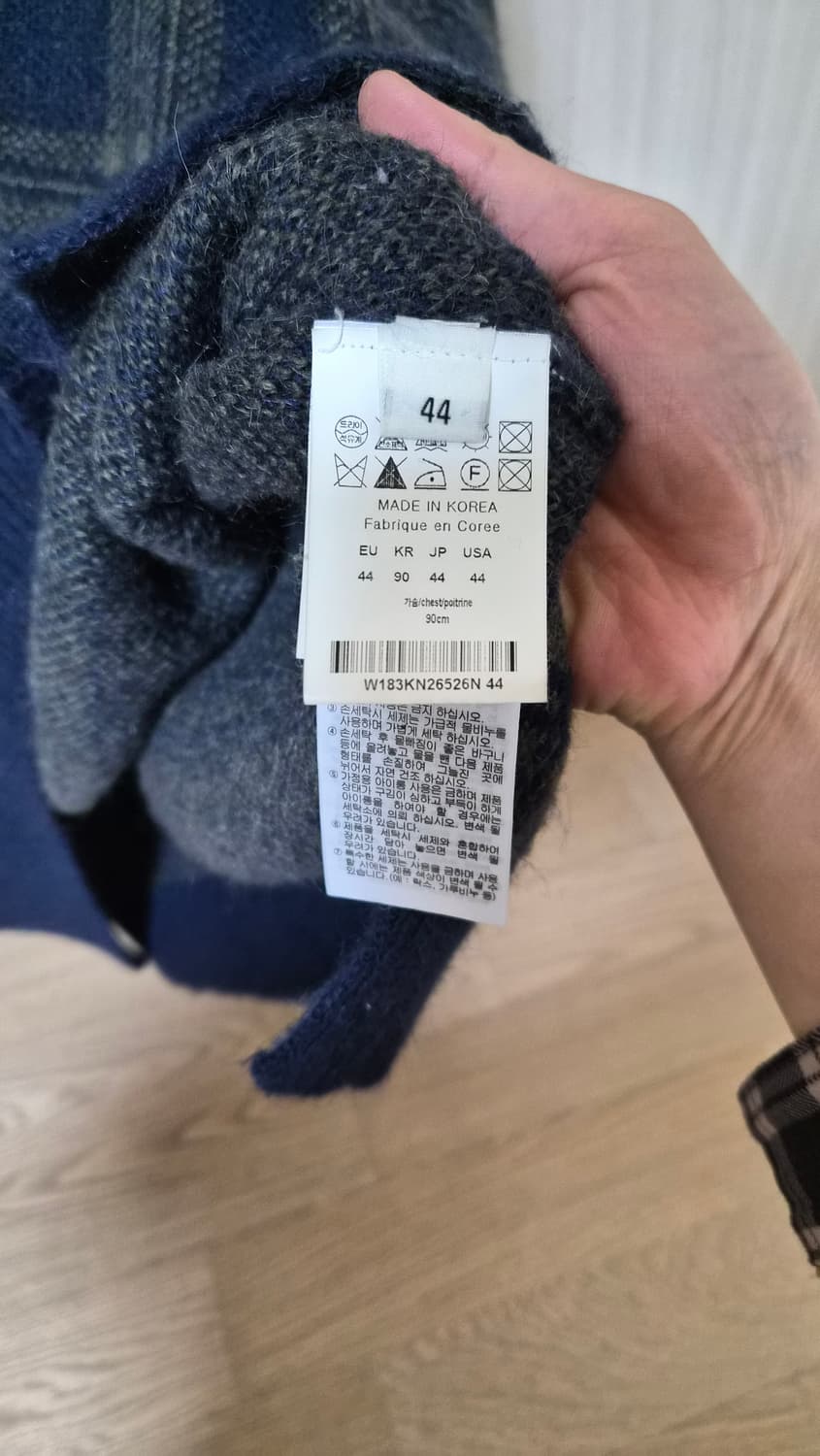 44사이즈)우영미 브이넥 니트 상품이미지2