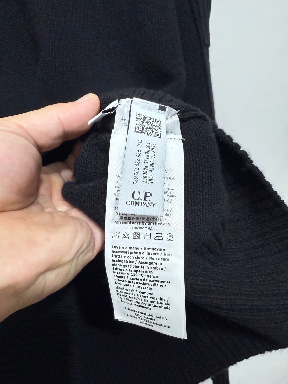 씨피컴퍼니 렌즈 와펜 크루넥 울 니트 스웨터 52사이즈 상품이미지7