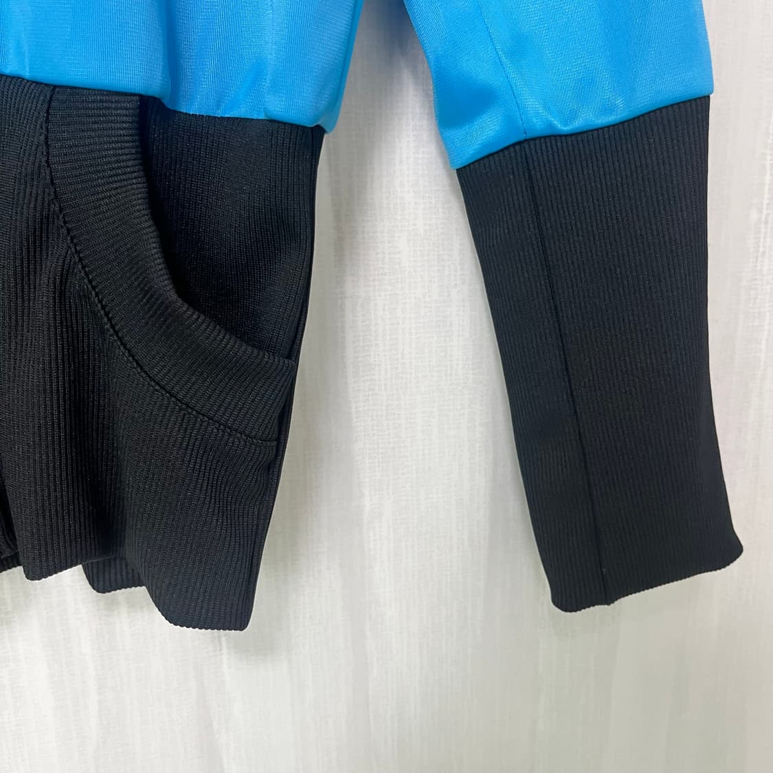 아디다스 올드스쿨 트랙탑 (여M~L) 상품이미지3