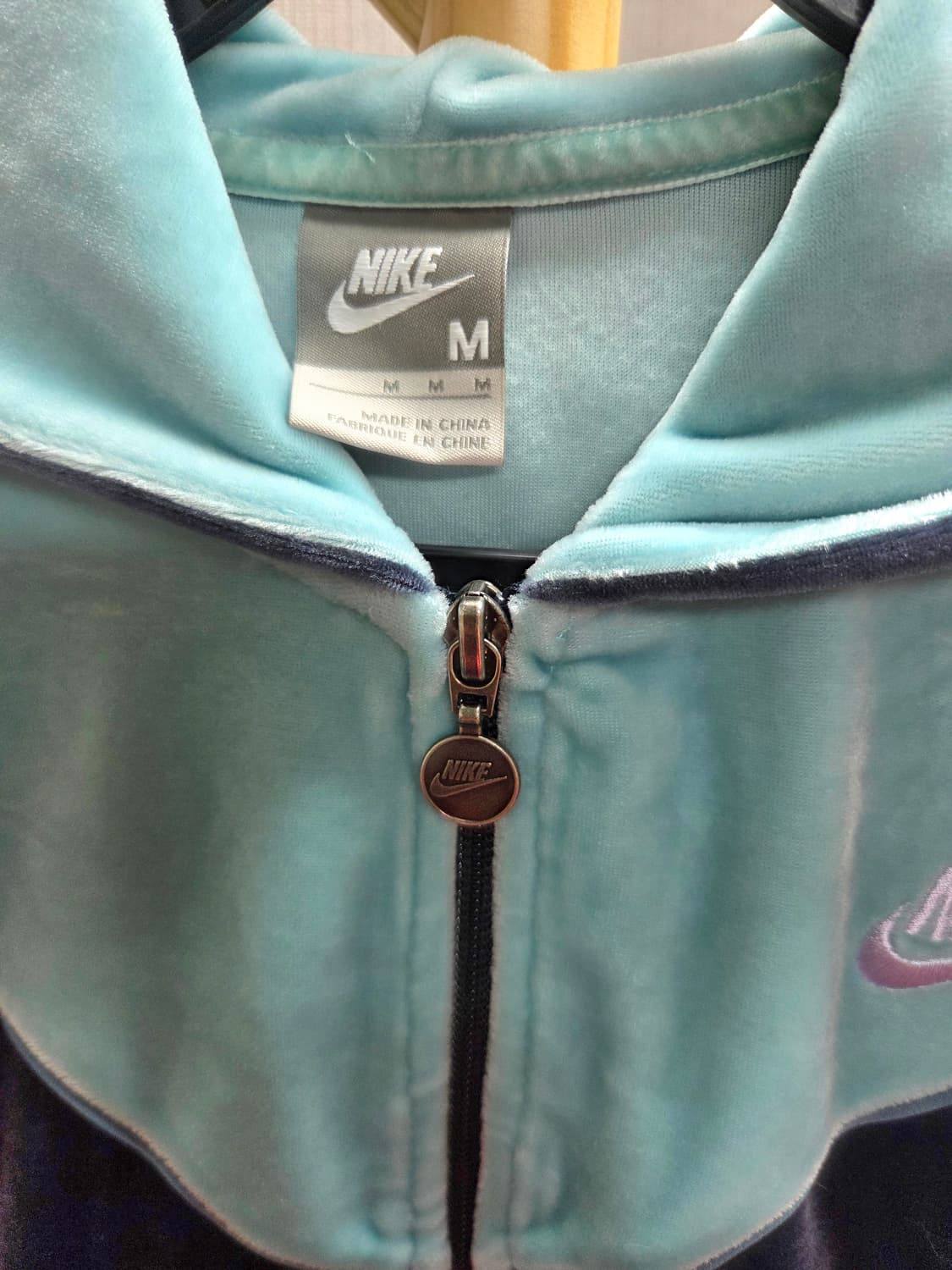 나이키 벨벳 후드집업 M#최상급 상품이미지3