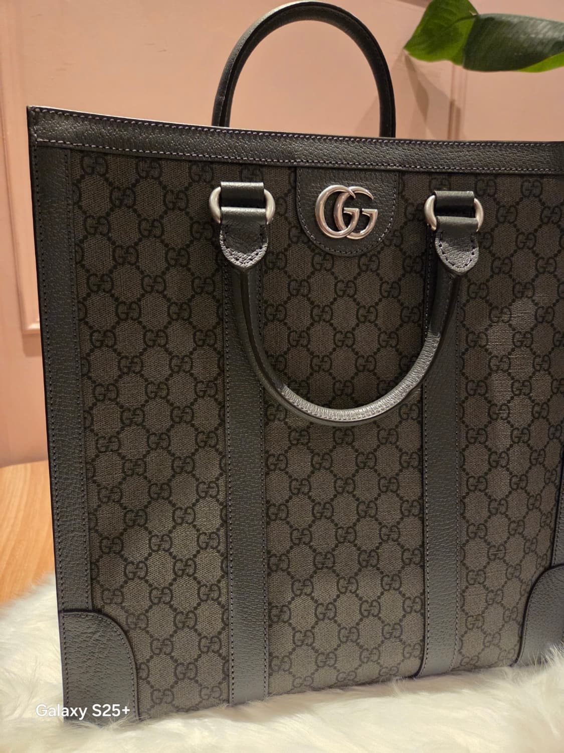 구찌 오피디아 GG 미디움 토트백 상품이미지8