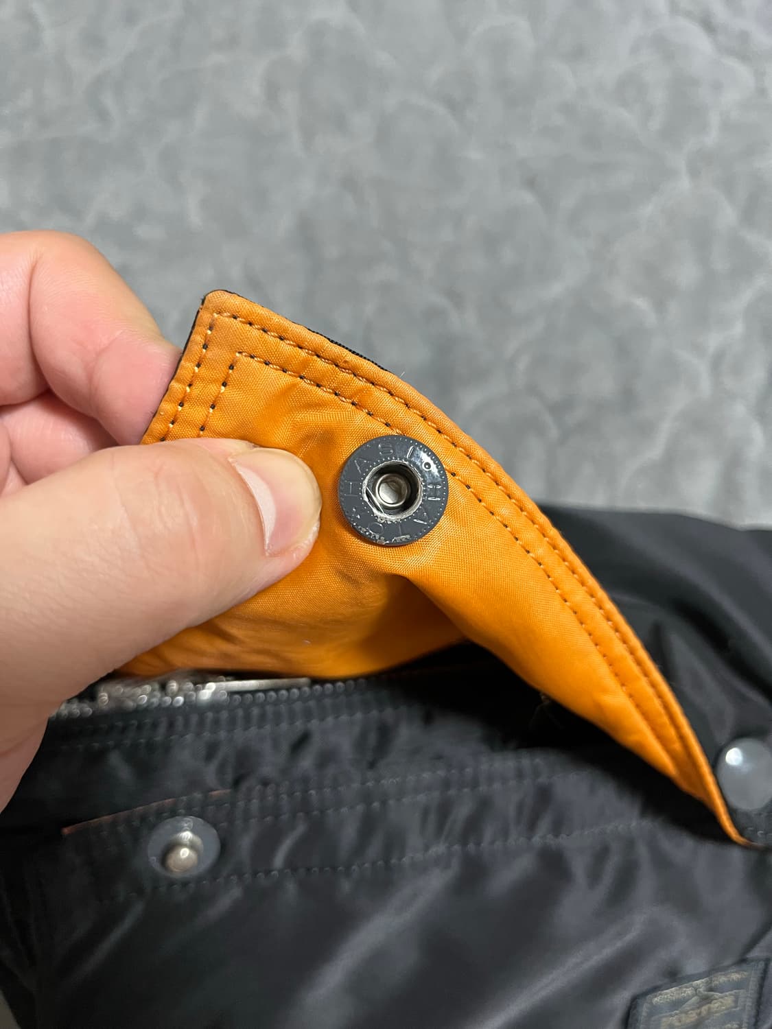 Porter 요시다 포터 탱커 스냅 숄더백 블랙 상품이미지10