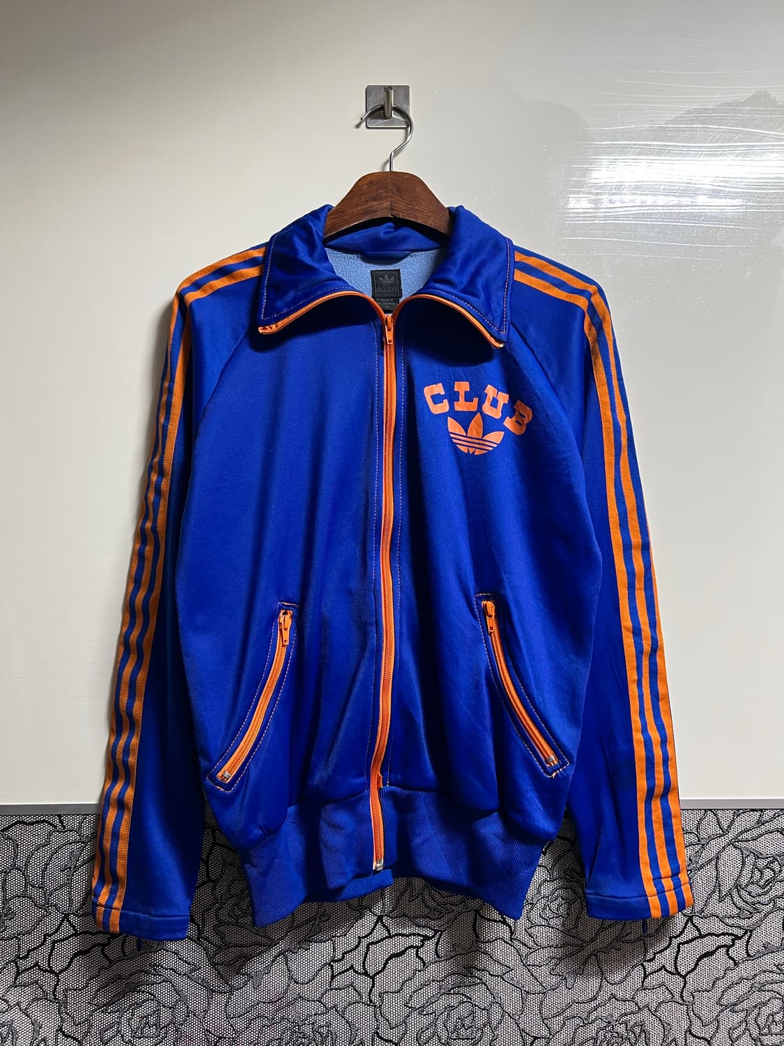 아디다스 클럽 트랙탑 블루 오렌지 상품이미지1