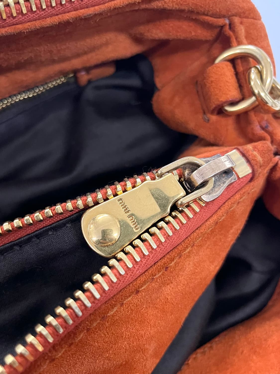 미우미우 아방뛰르 스웨이드백 상품이미지7