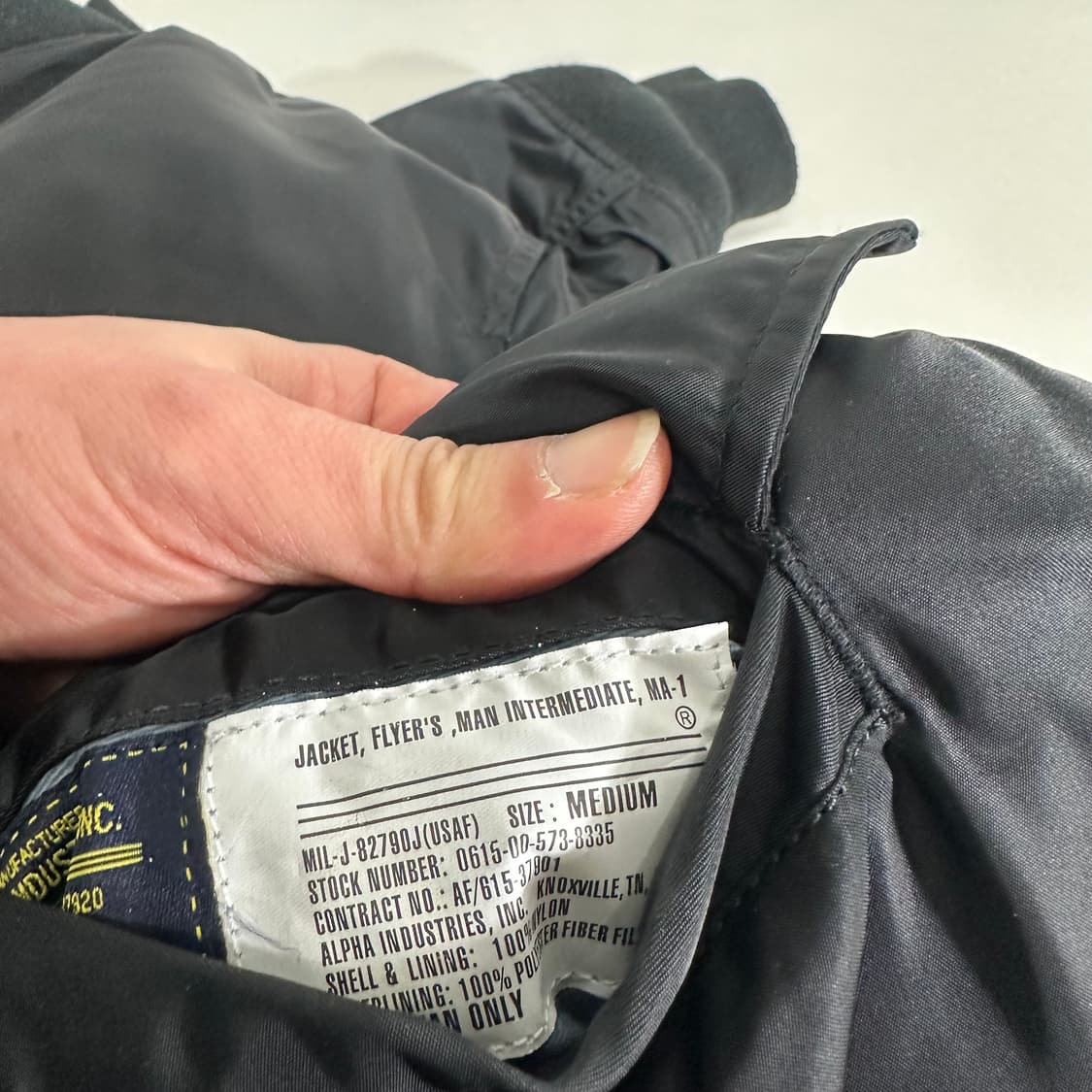 M 95 알파인더스트리 블랙 누빔 MA1 항공점퍼 상품이미지7