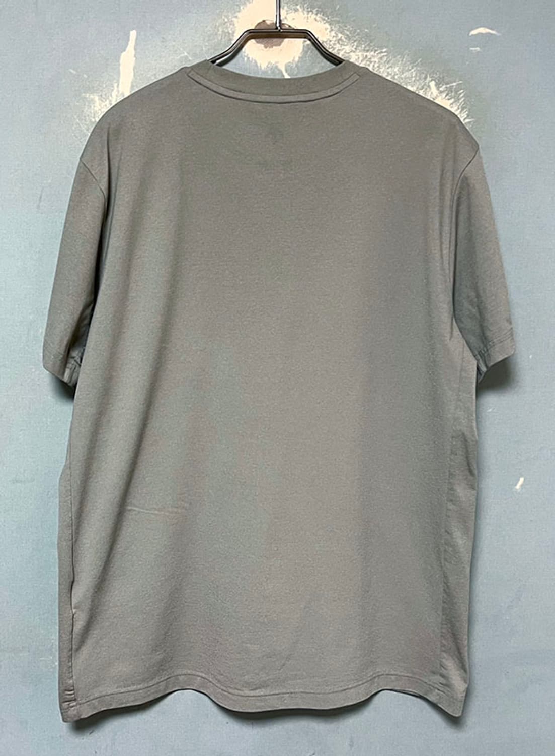 데상트 스포츠 베이직 남자 반팔티셔츠 라이트그레이 냉감 L 100 상품이미지2