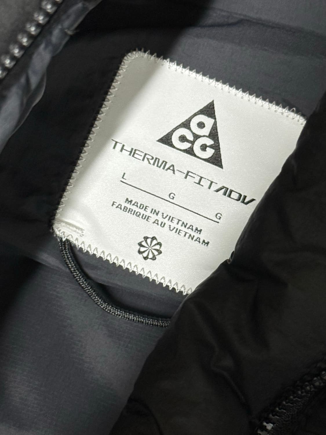 ACG나이키 패딩 상품이미지2