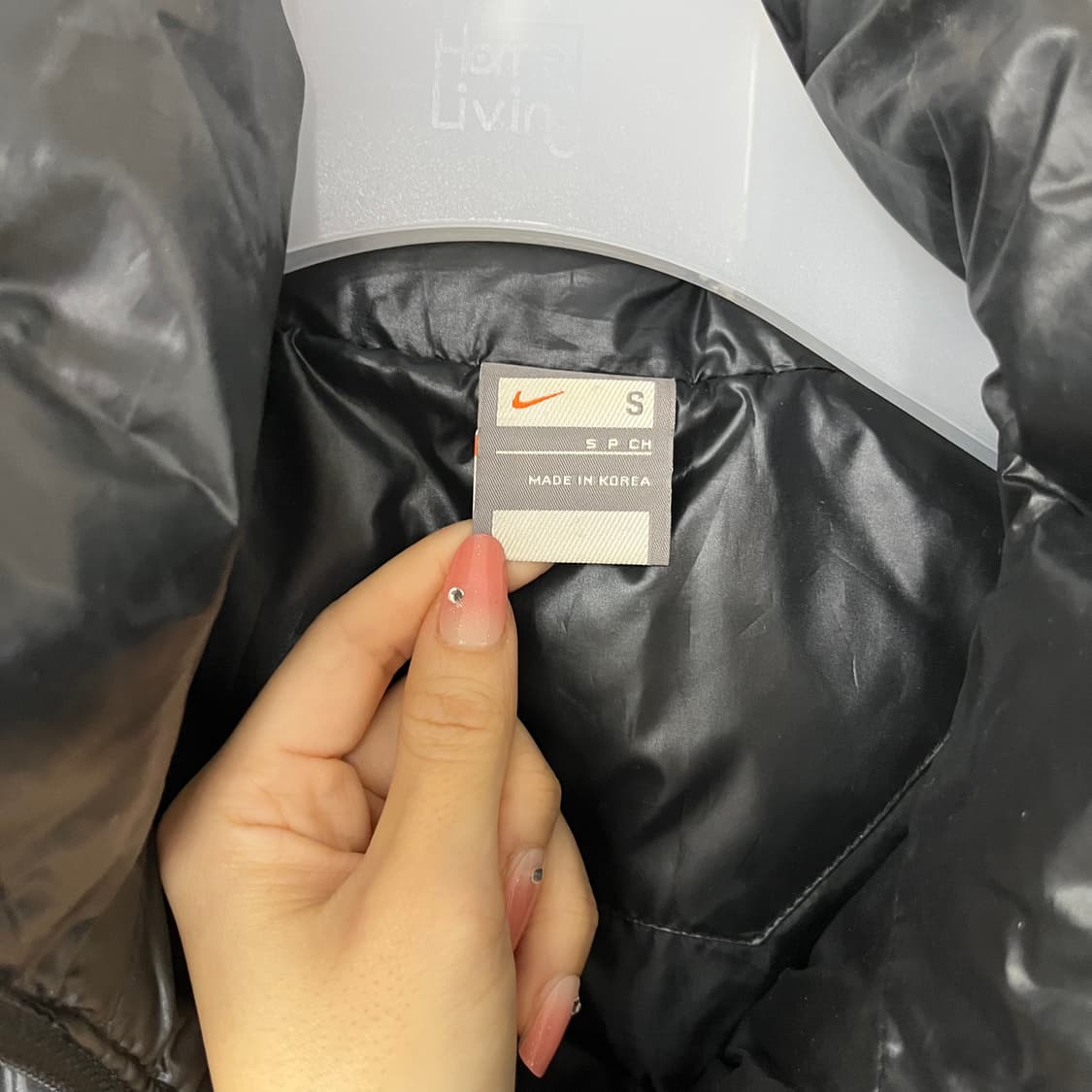 나이키 맨체스터 유나이티드 유광 블랙 덕다운 패딩 상품이미지6