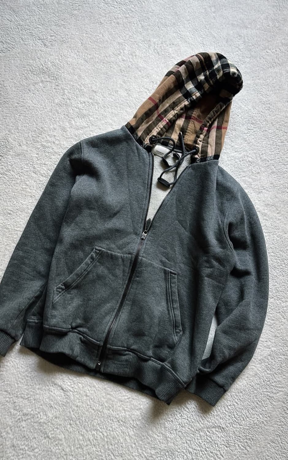 버버리 후드집업 상품이미지1