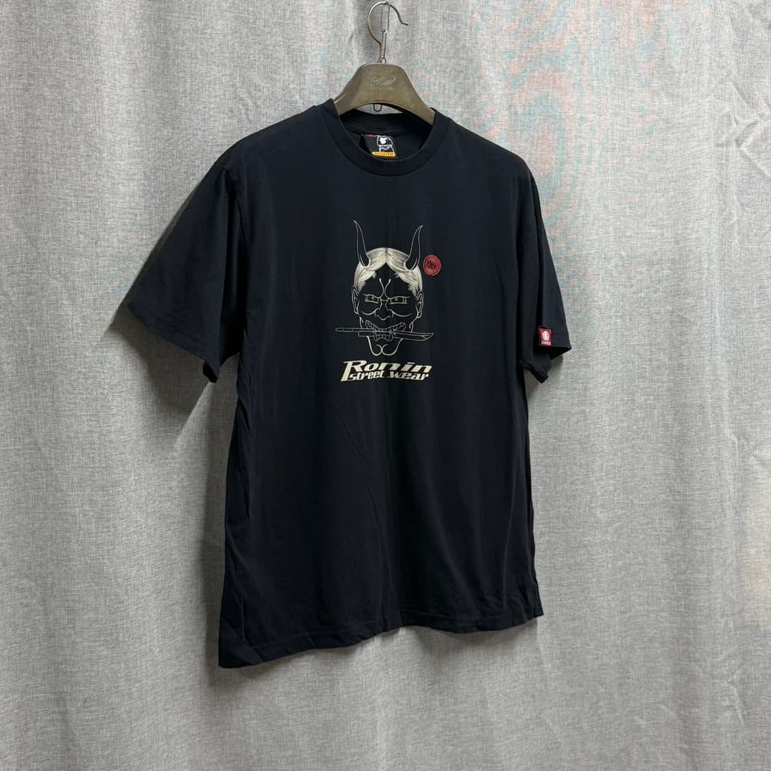 [L] 로닌 스트릿웨어 오니 그래픽 반팔티 상품이미지2