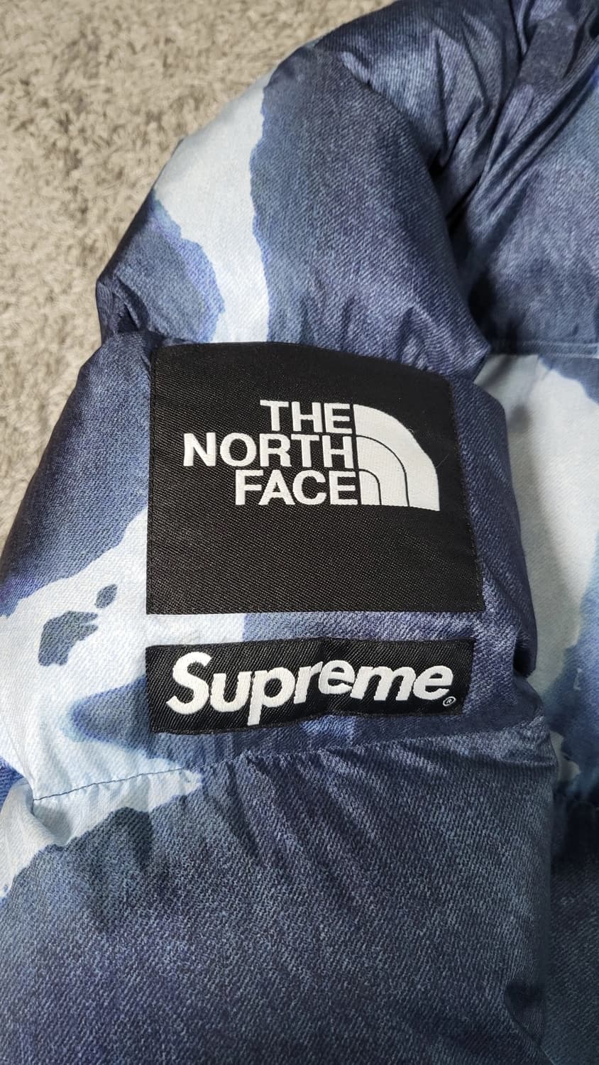 [XL] 슈프림 x 노스페이스 블리치드 데님 눕시 상품이미지4