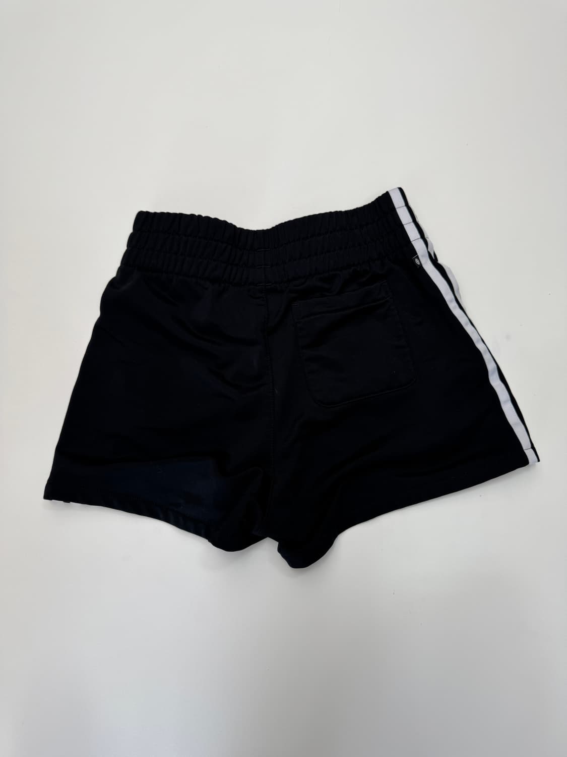여성 아디다스 파이어버드 삼선 반바지 숏 팬츠 상품이미지2