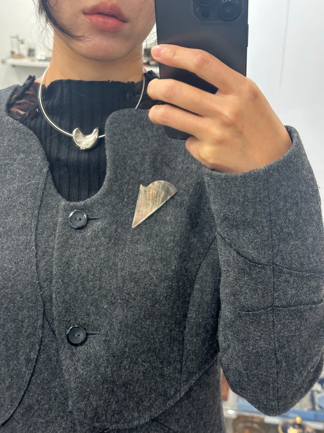 Shell Brooch 상품이미지1