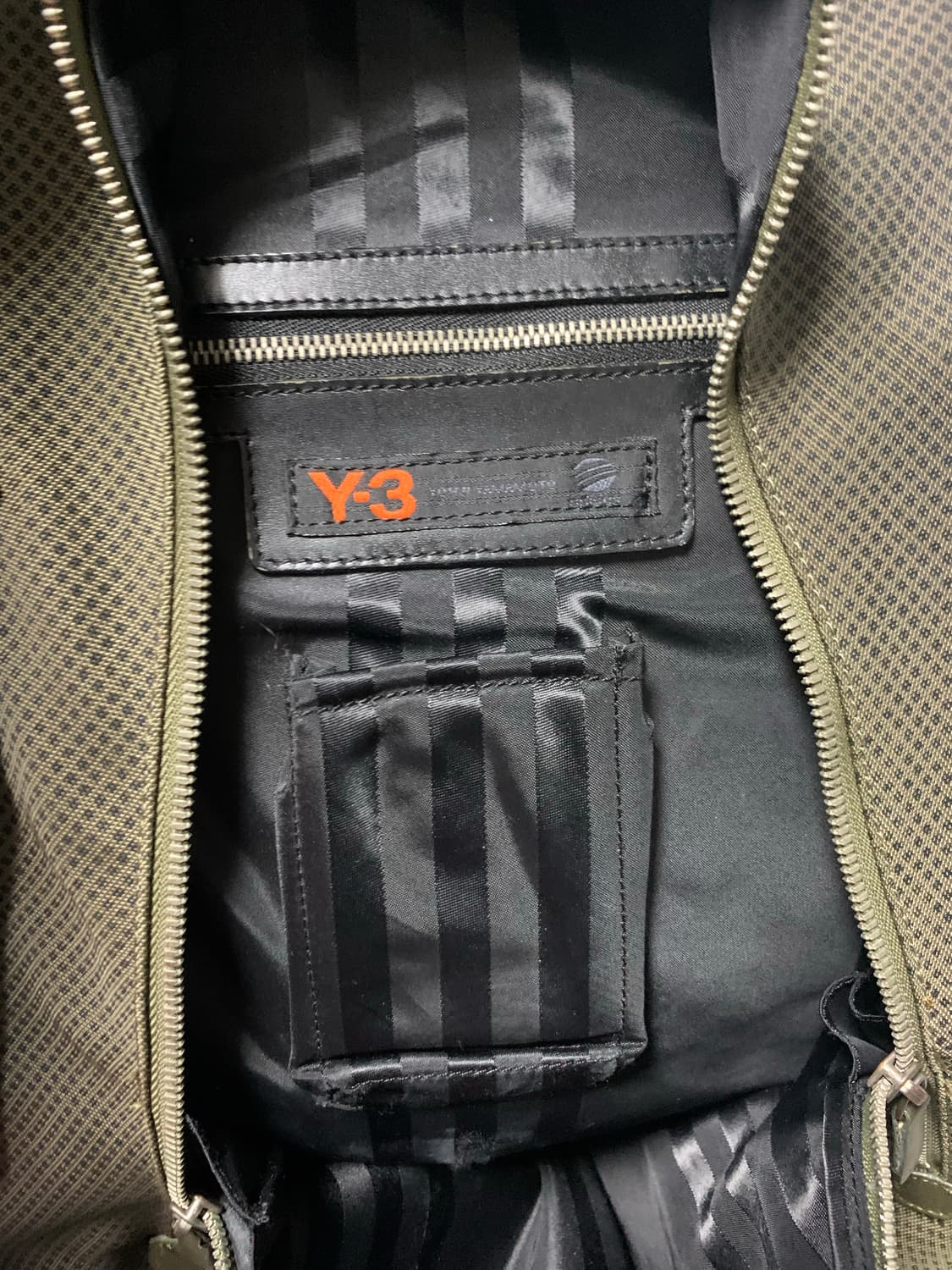 Y-3 로고 올리브 백팩 상품이미지6