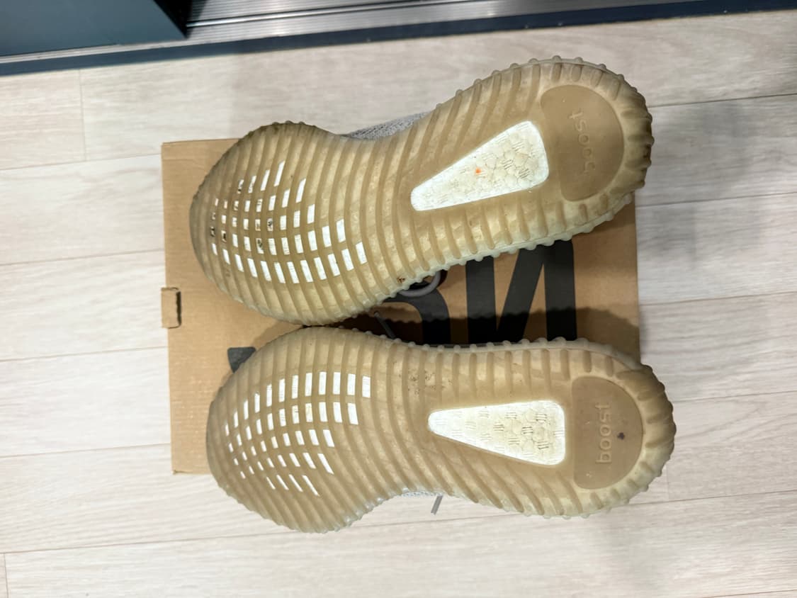 [275] 이지부스트 350 V2 슬레이트 코어 블랙 상품이미지5