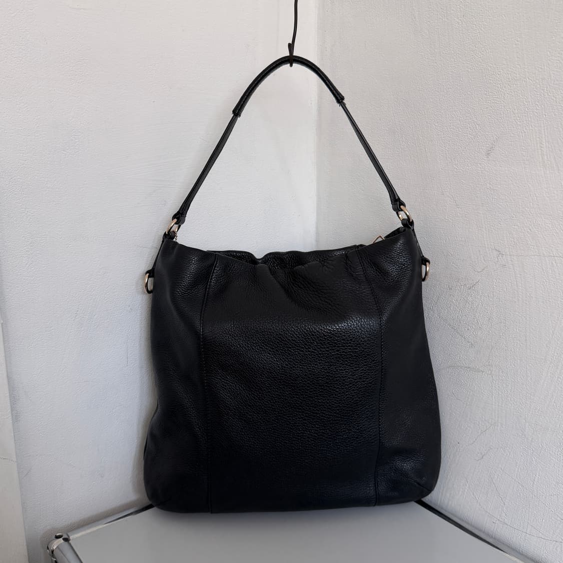 Coach leather shoulder bag 상품이미지2