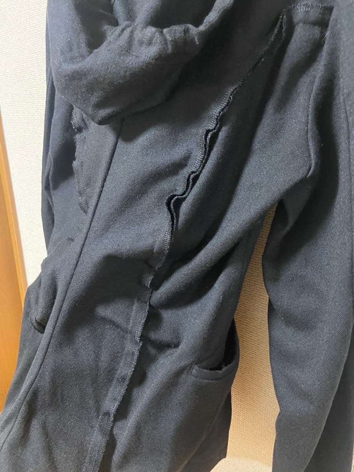 꼼데가르송 블랙 2010 입체 후디 자켓 상품이미지2