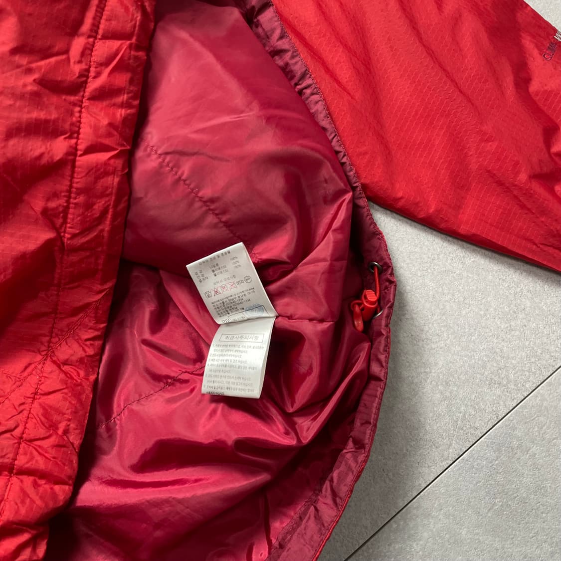 살로몬 투톤 레드 바람막이 상품이미지4