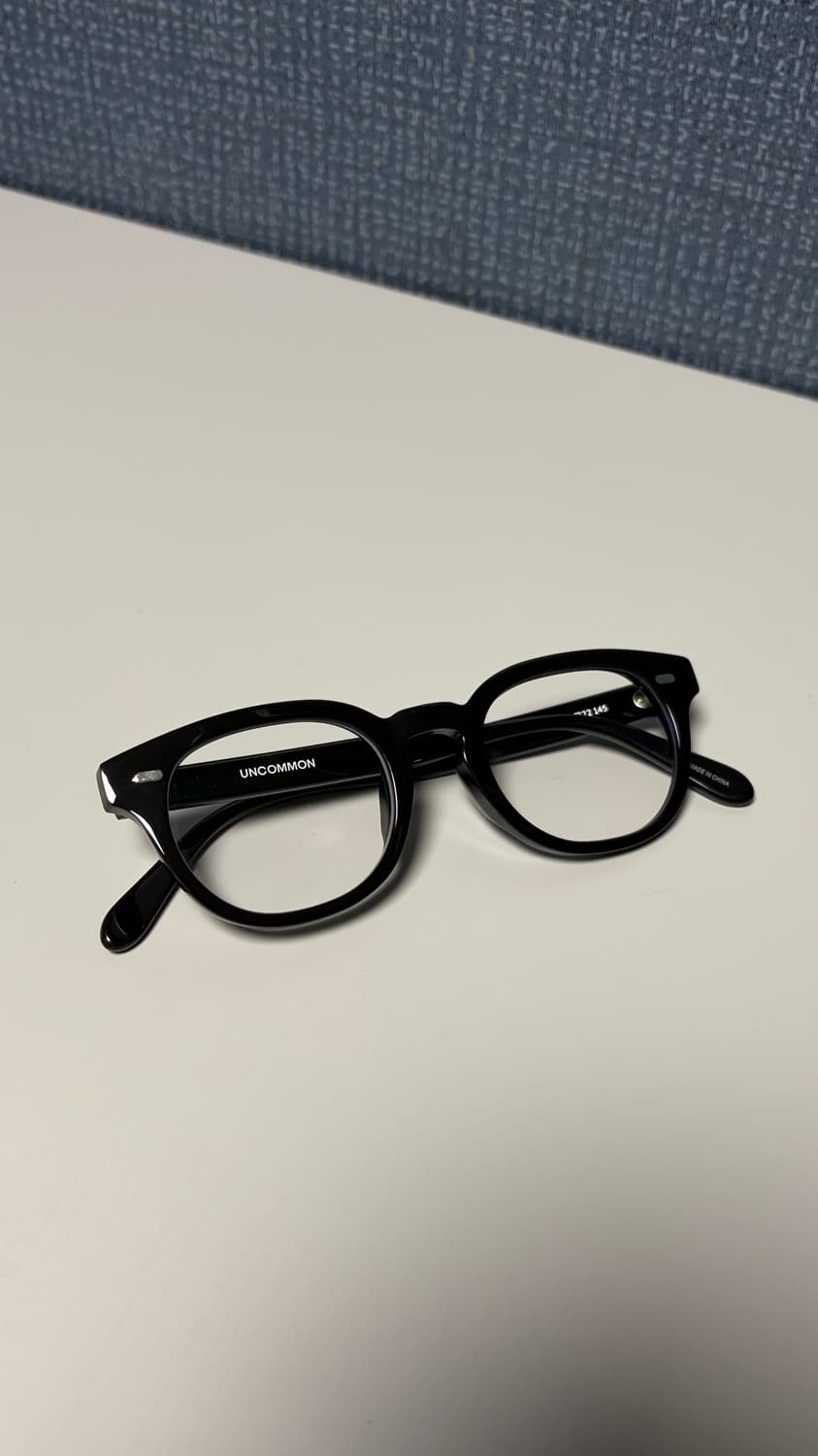 언커먼 아이웨어 로저 블랙 안경 상품이미지1