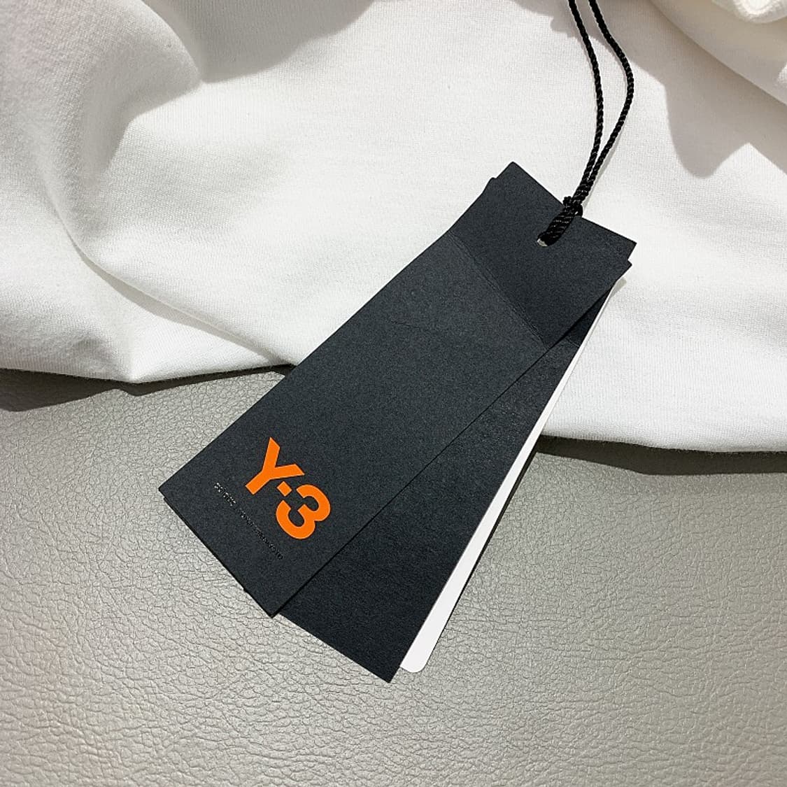 Y-3 남성 화이트 모크넥 로고 화이트 롱 슬리브 상품이미지5