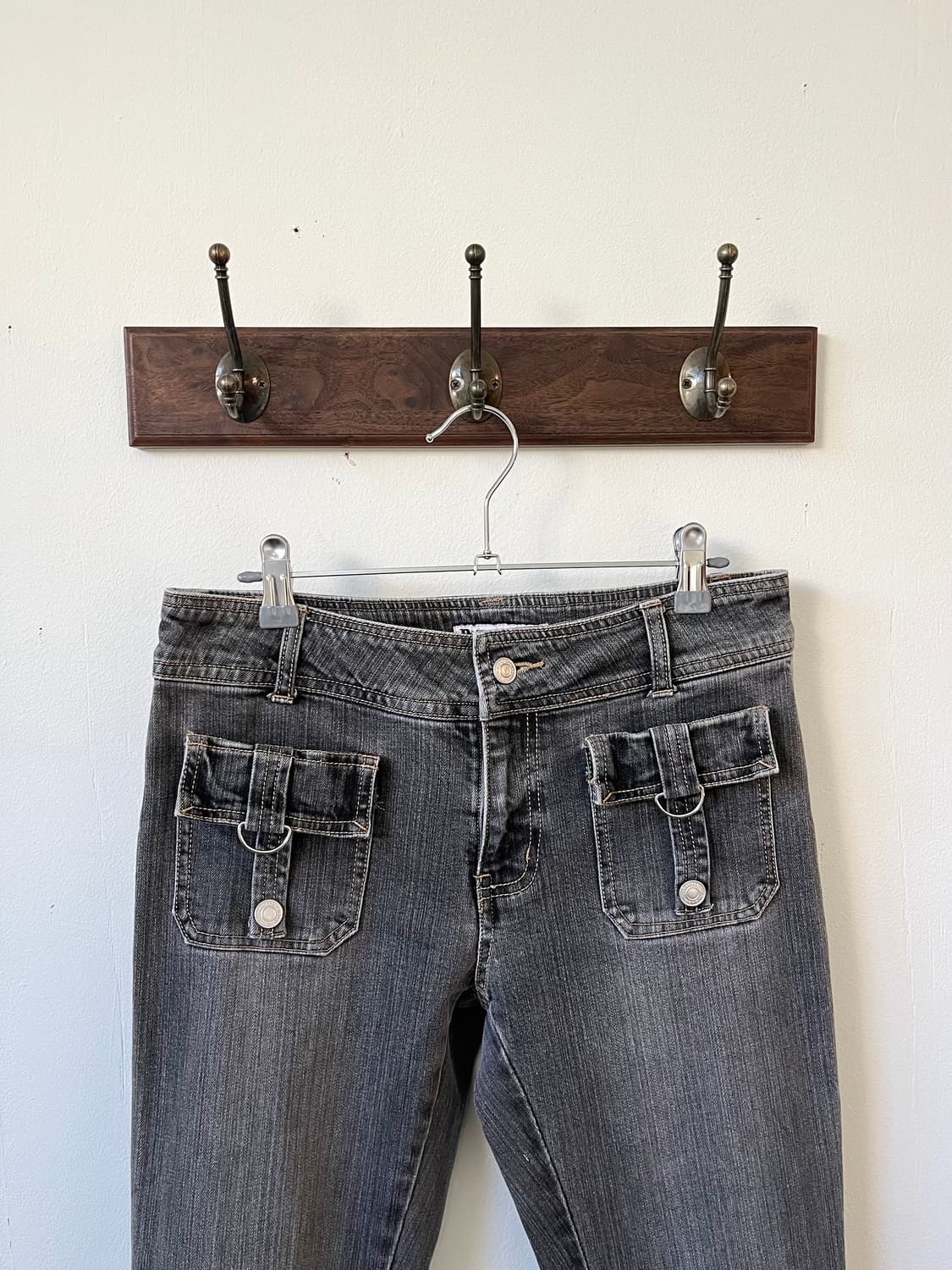 DAILY TOPICS 멀티 포켓 데님 팬츠 상품이미지3