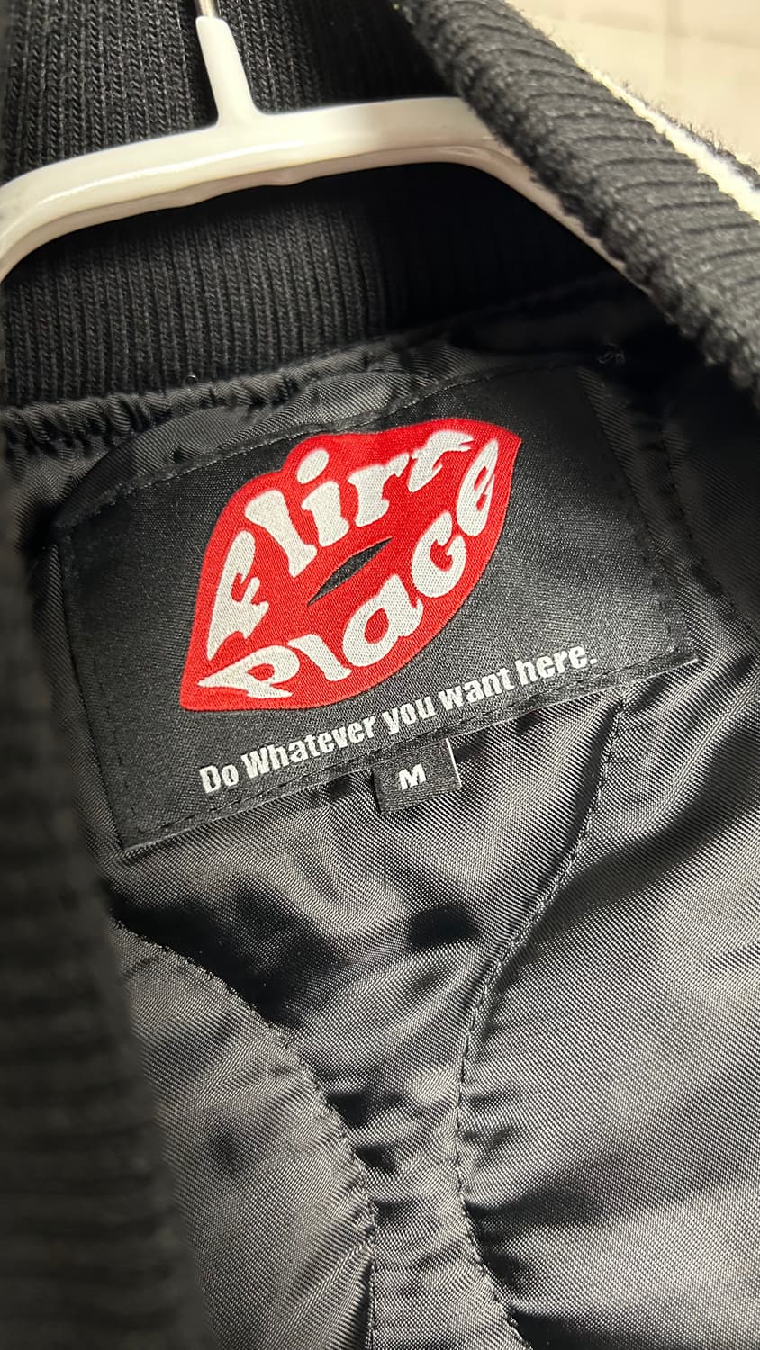 Flirtplace 바시티 자켓 M사이즈 상품이미지4