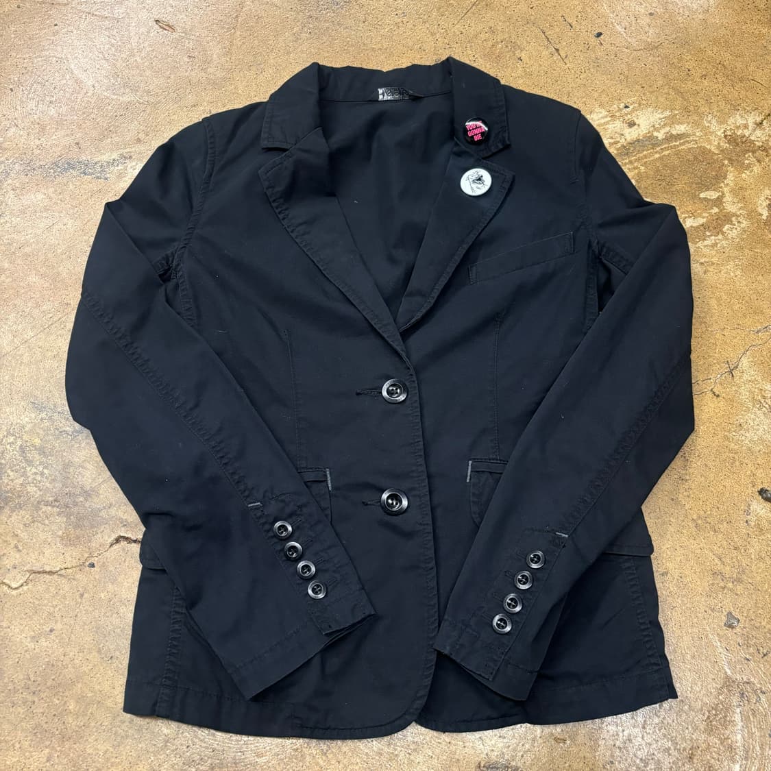 히스테릭 글래머 히글 백 프린팅 캔뱃지 블랙 자켓 상품이미지2