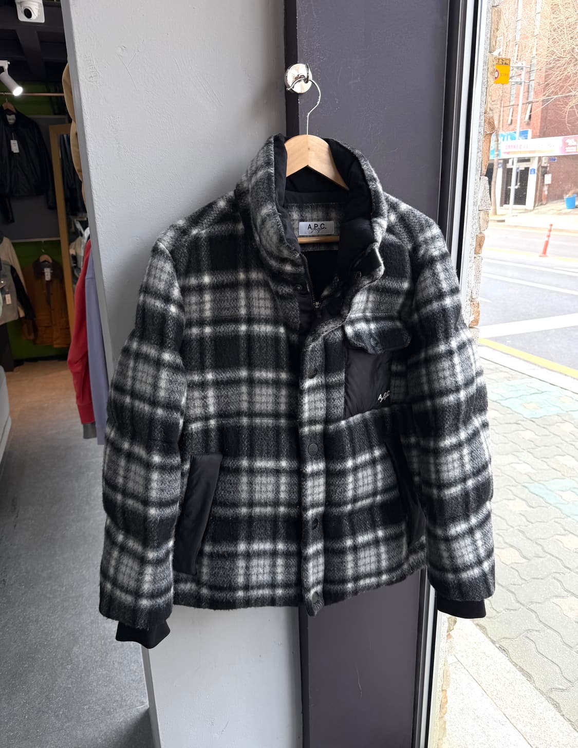 L/ A.P.C 아페쎄 23FW 플란넬 구스다운 패딩 점퍼 상품이미지2
