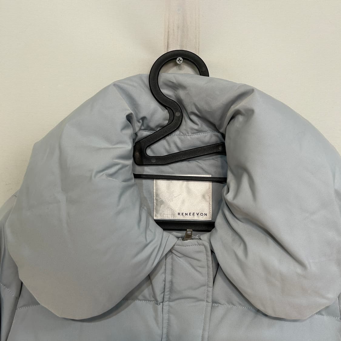 레니본 구스다운 패딩 55-66 상태최상 상품이미지2