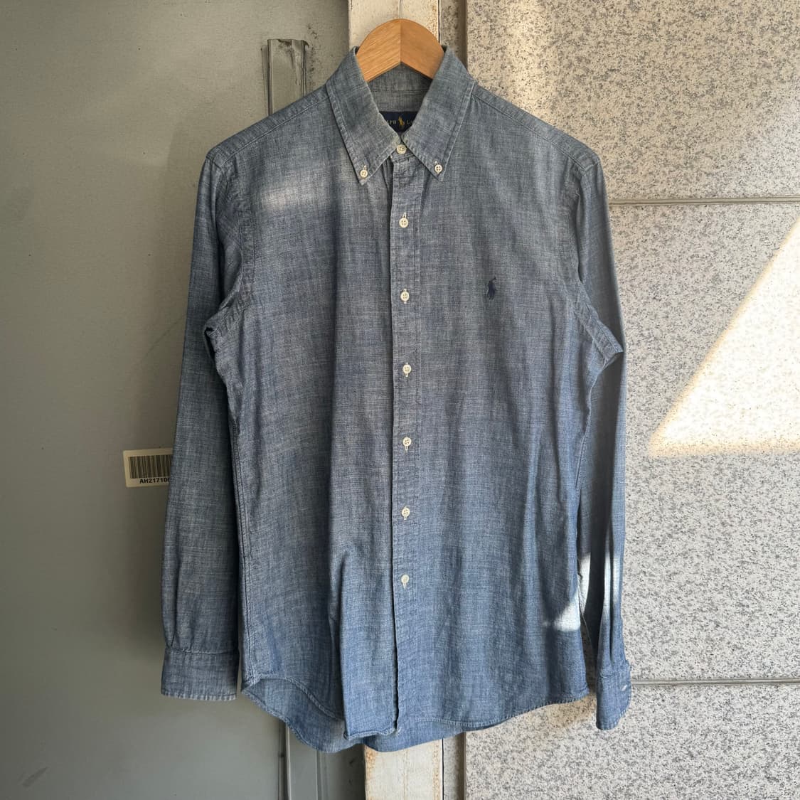 폴로 랄프로렌 포니 로고 샴브레이 데님 셔츠 상품이미지1