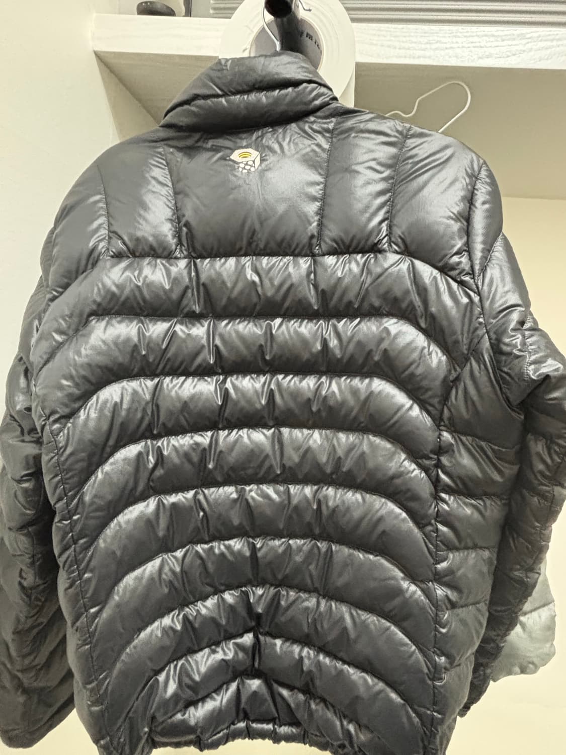 마운틴하드웨어 패딩 경량패딩 구스다운 상품이미지5