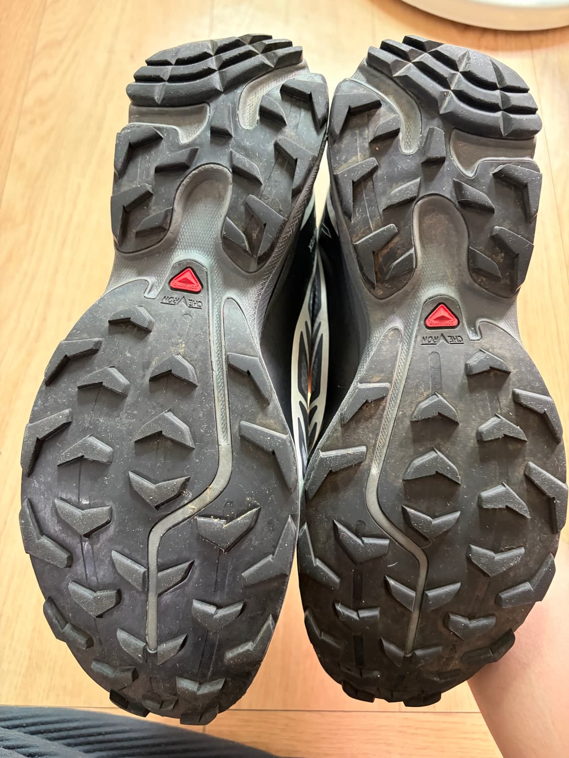 급처)) 살로몬 XT-6 고어텍스 블랙 에보니 285사이즈 상품이미지3