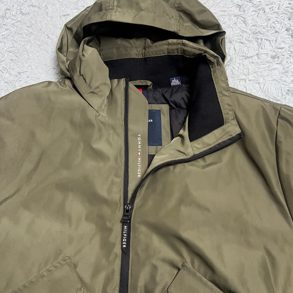 타미힐피거 남성 봄버 패딩자켓 카키 105 상품이미지4
