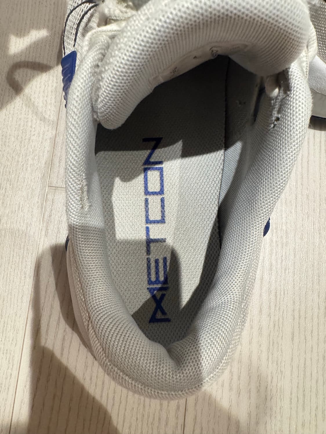 나이키 메트콘 9 흰파 270 상품이미지5