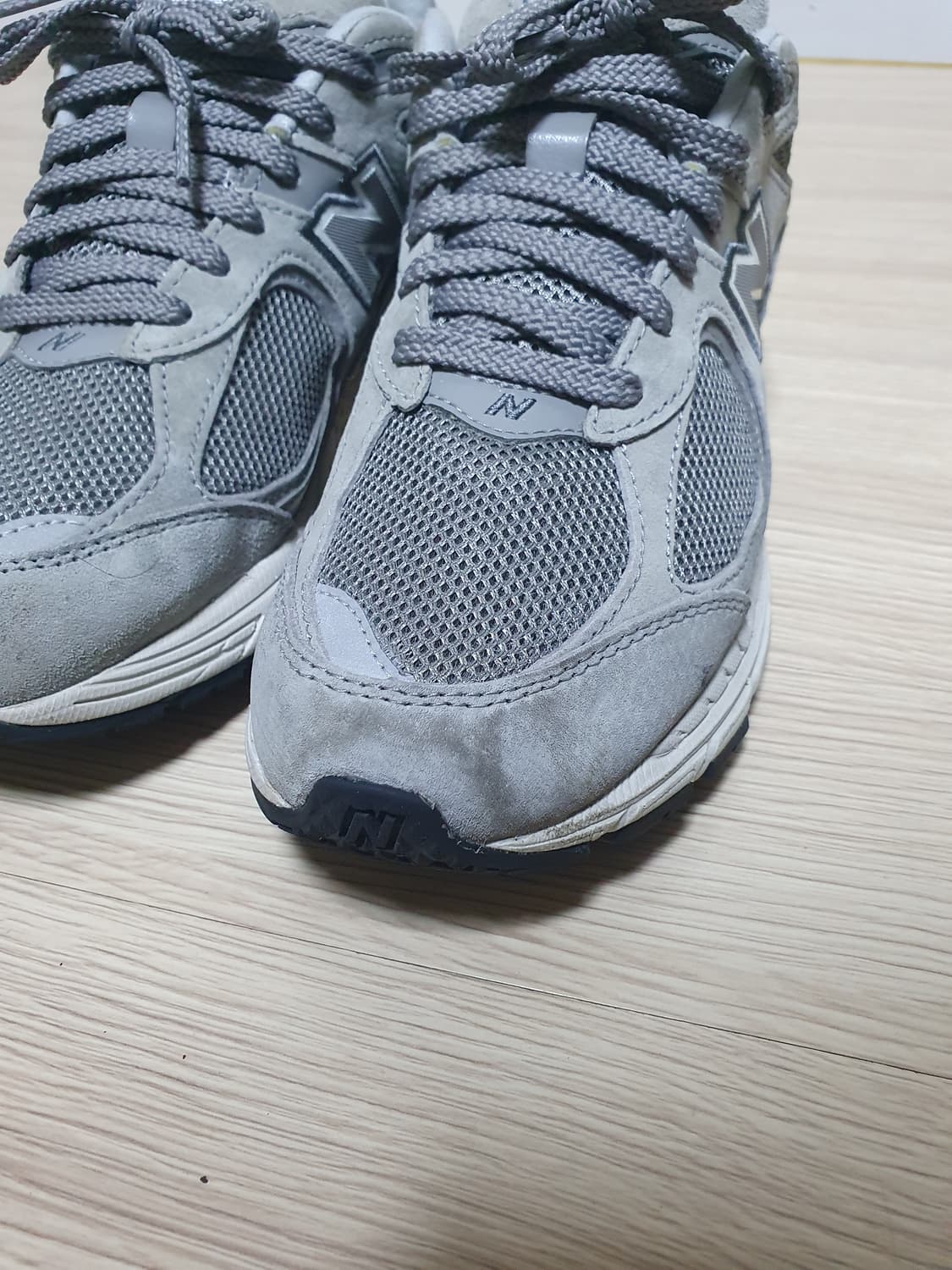 뉴발란스 2002R 그레이 운동화 260 상품이미지4