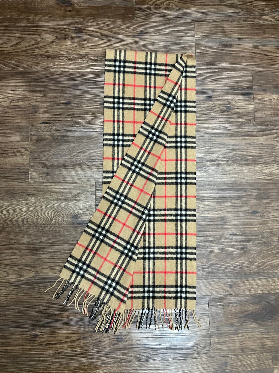 버버리 100% 캐시미어 노바체크 머플러 베이지 상품이미지5