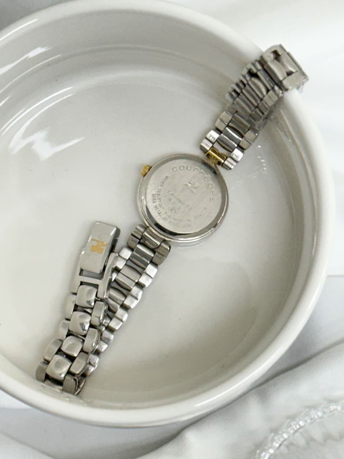 courreges / 꾸레쥬 골드 로고 체인 시계  상품이미지4