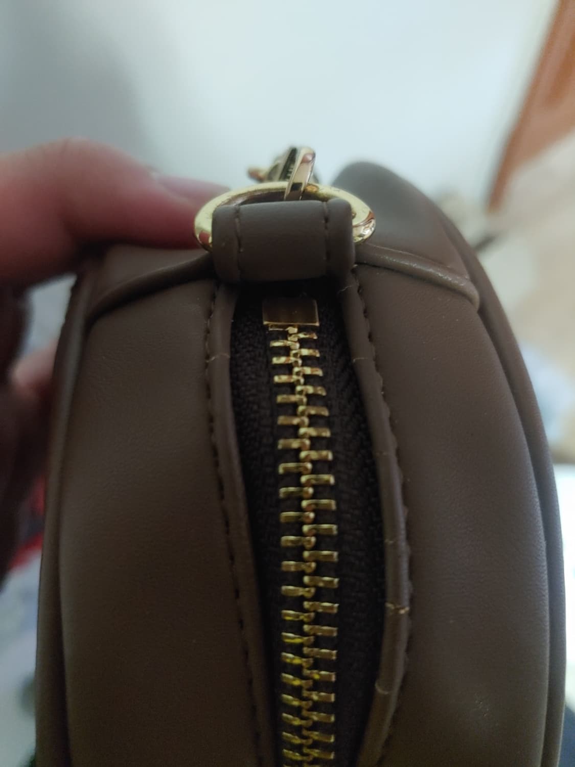 [OS] 베이프 베이비마일로 페이스 레더 퀄팅백 상품이미지7