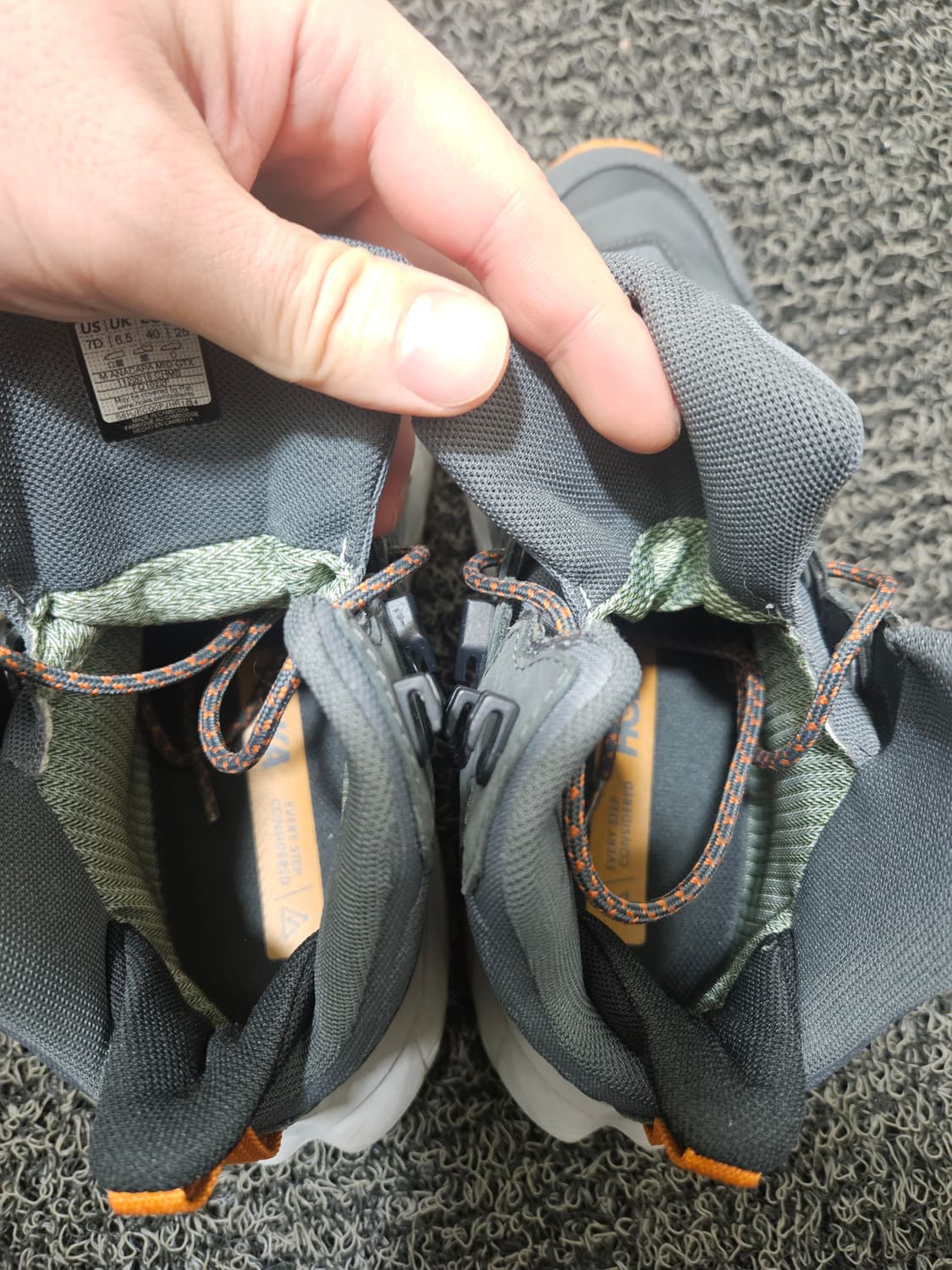 호카 아나카파 고어텍스 미드 상품이미지4