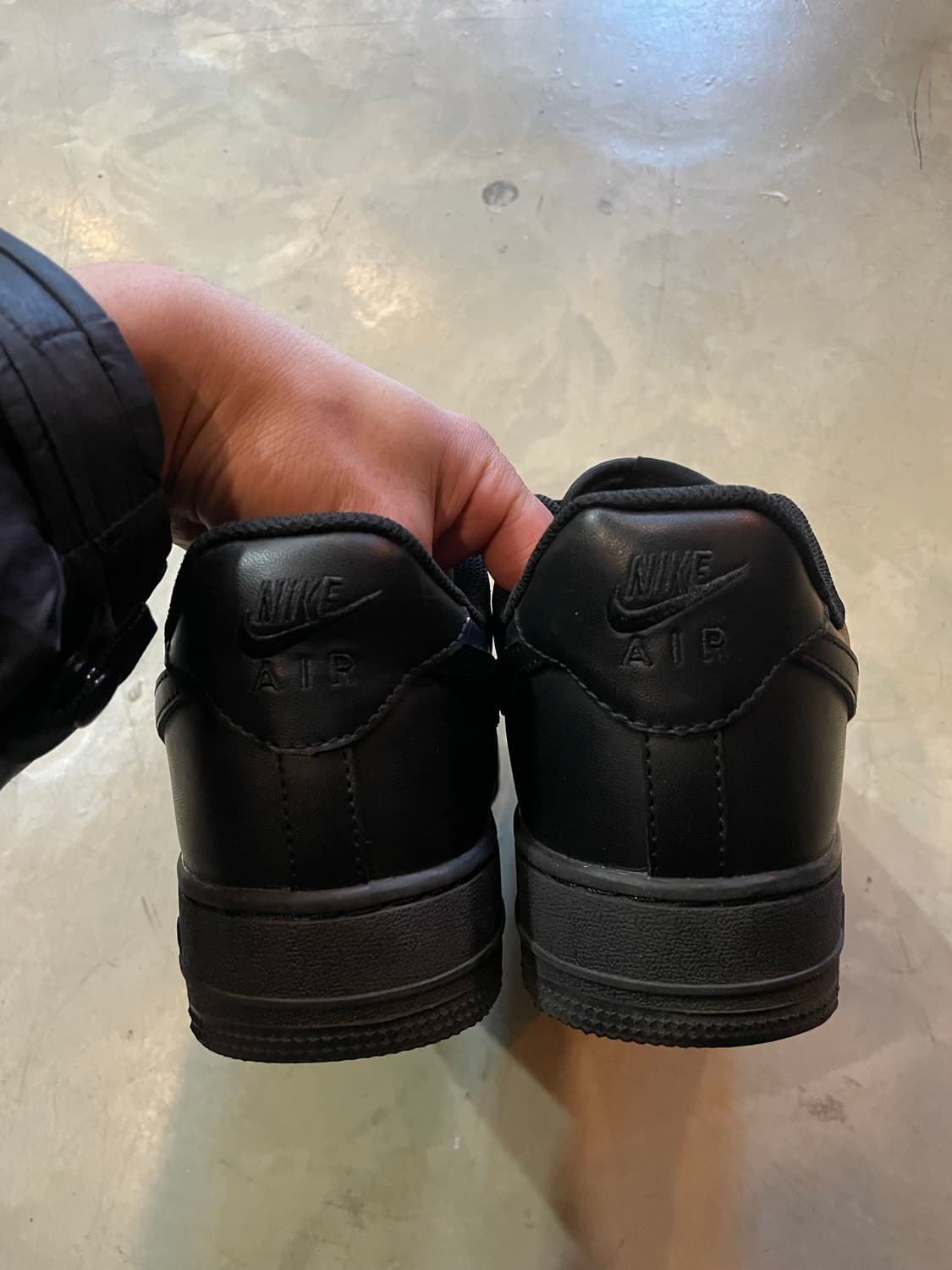 나이키 에어포스1 블랙 280 상품이미지5