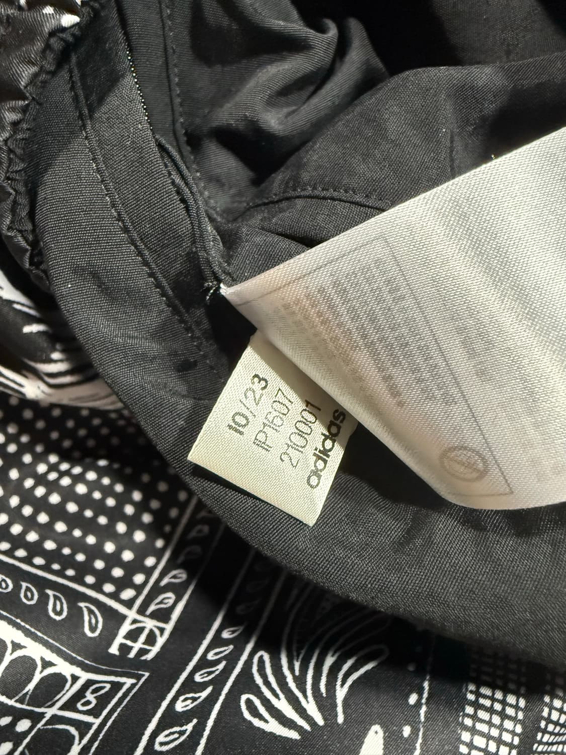 Adidas 23-24 아스날 이안라이트 리버시블 앤섬자켓 상품이미지5