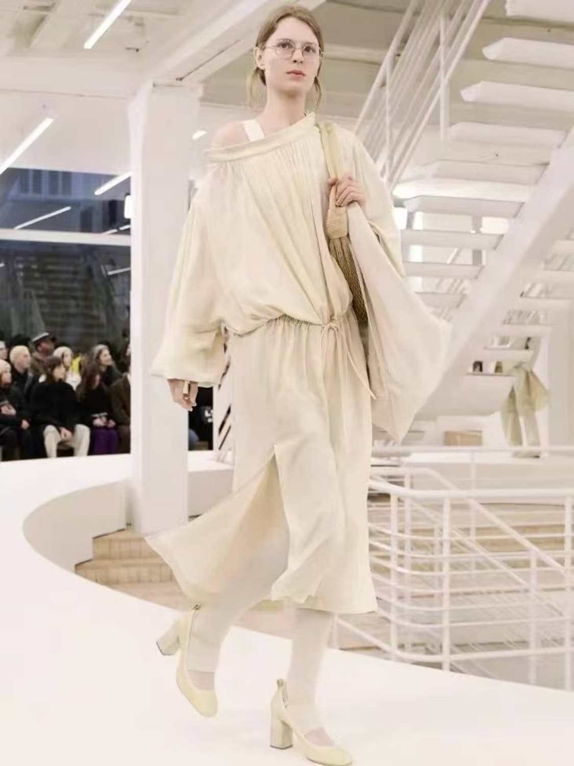 르메르 실크원피스 상품이미지1