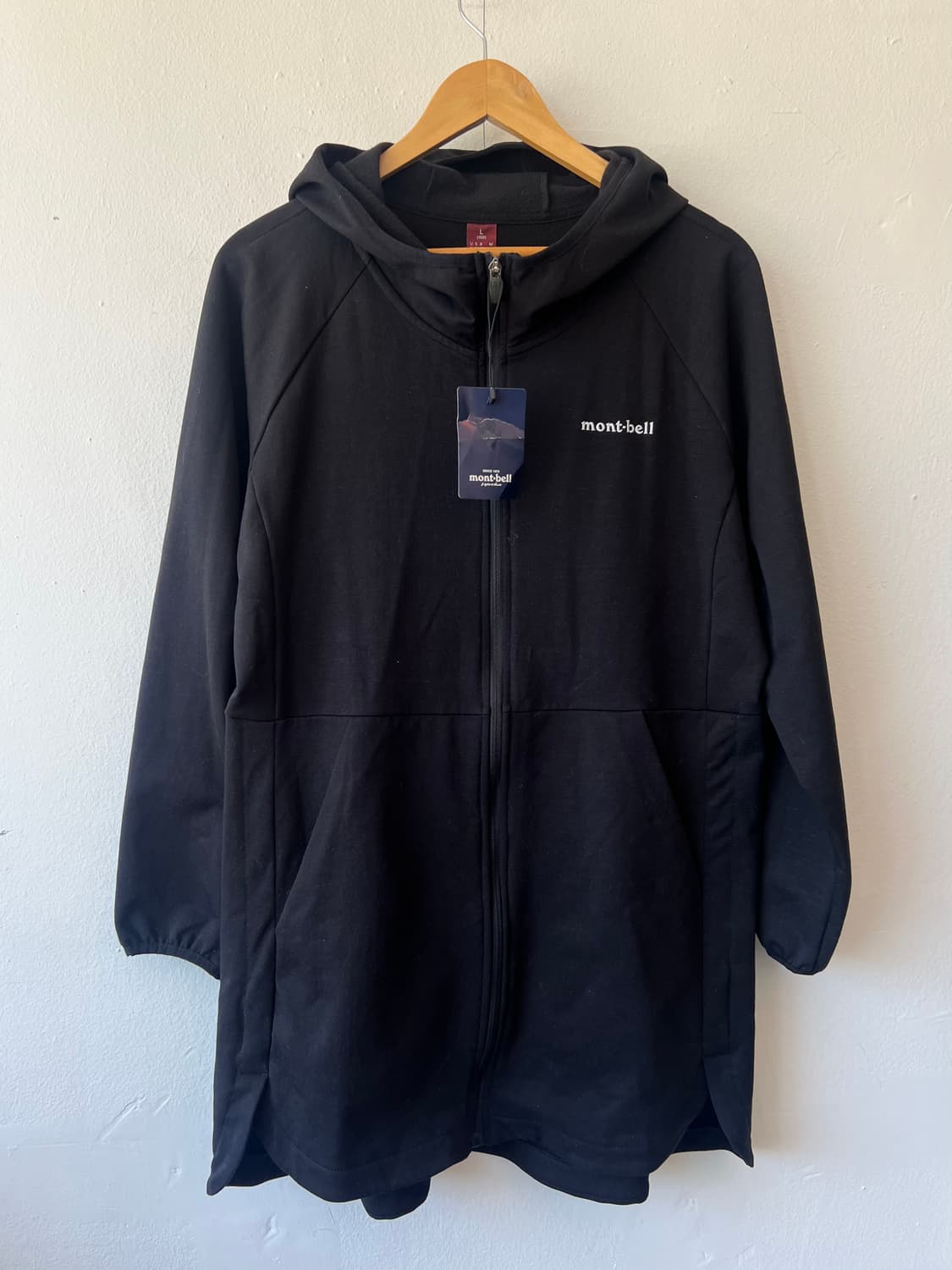 몽벨 여성 블랙 후드집업점퍼 간절기점퍼 상품이미지2