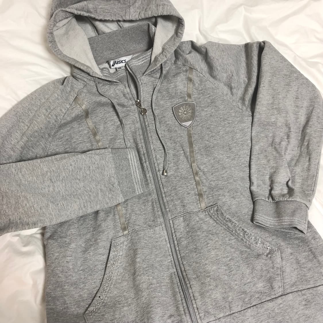 아식스 큐빅 후드집업 상품이미지1